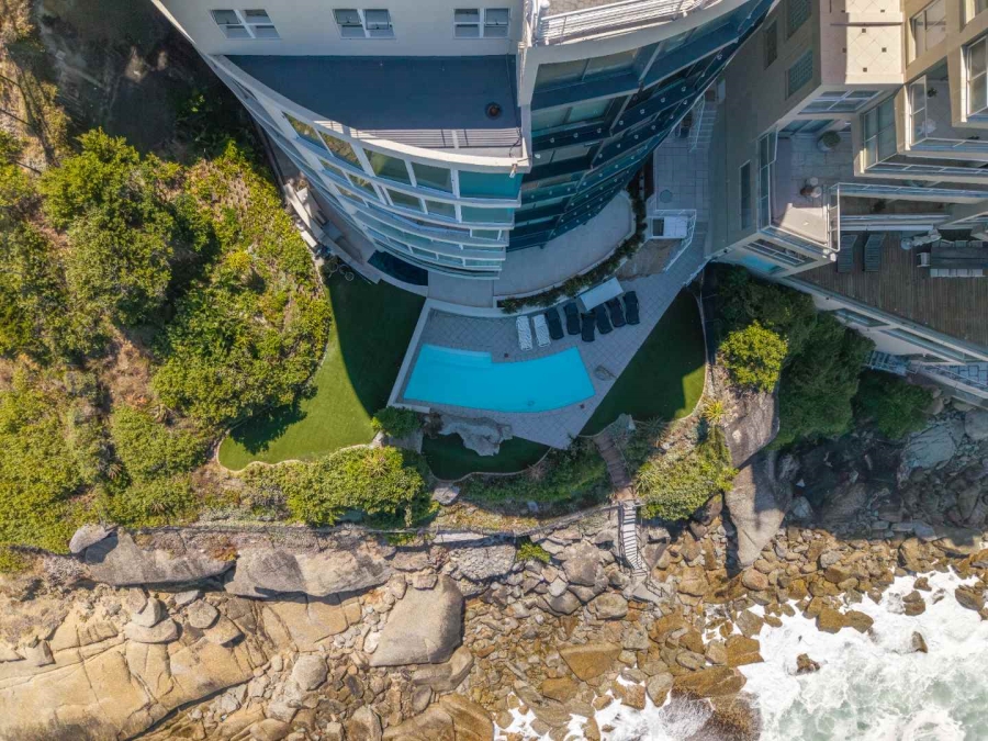 3 Bedroom Property for Sale in Clifton Western Cape